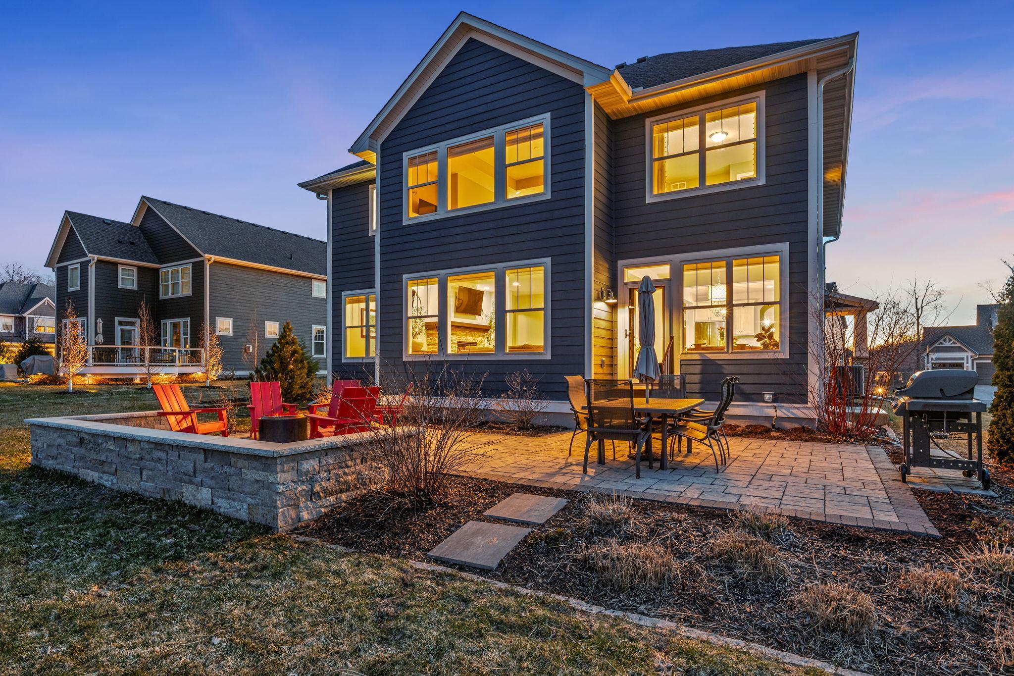 7-web-or-mls-1640 Dutch Lake Dr-86.jpg