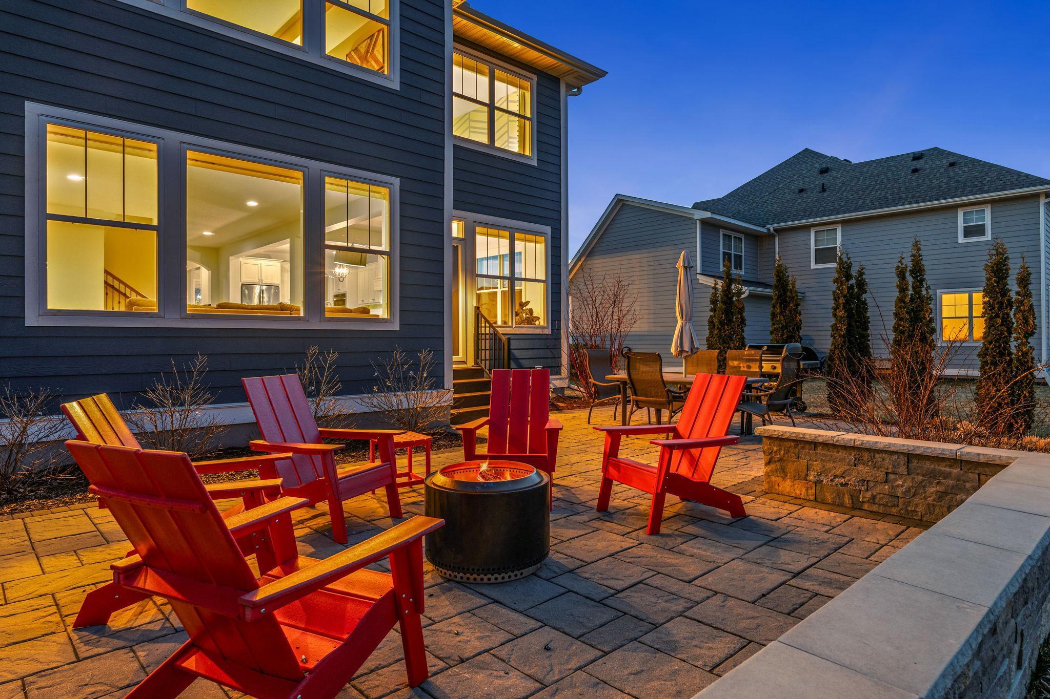 9-web-or-mls-1640 Dutch Lake Dr-88.jpg