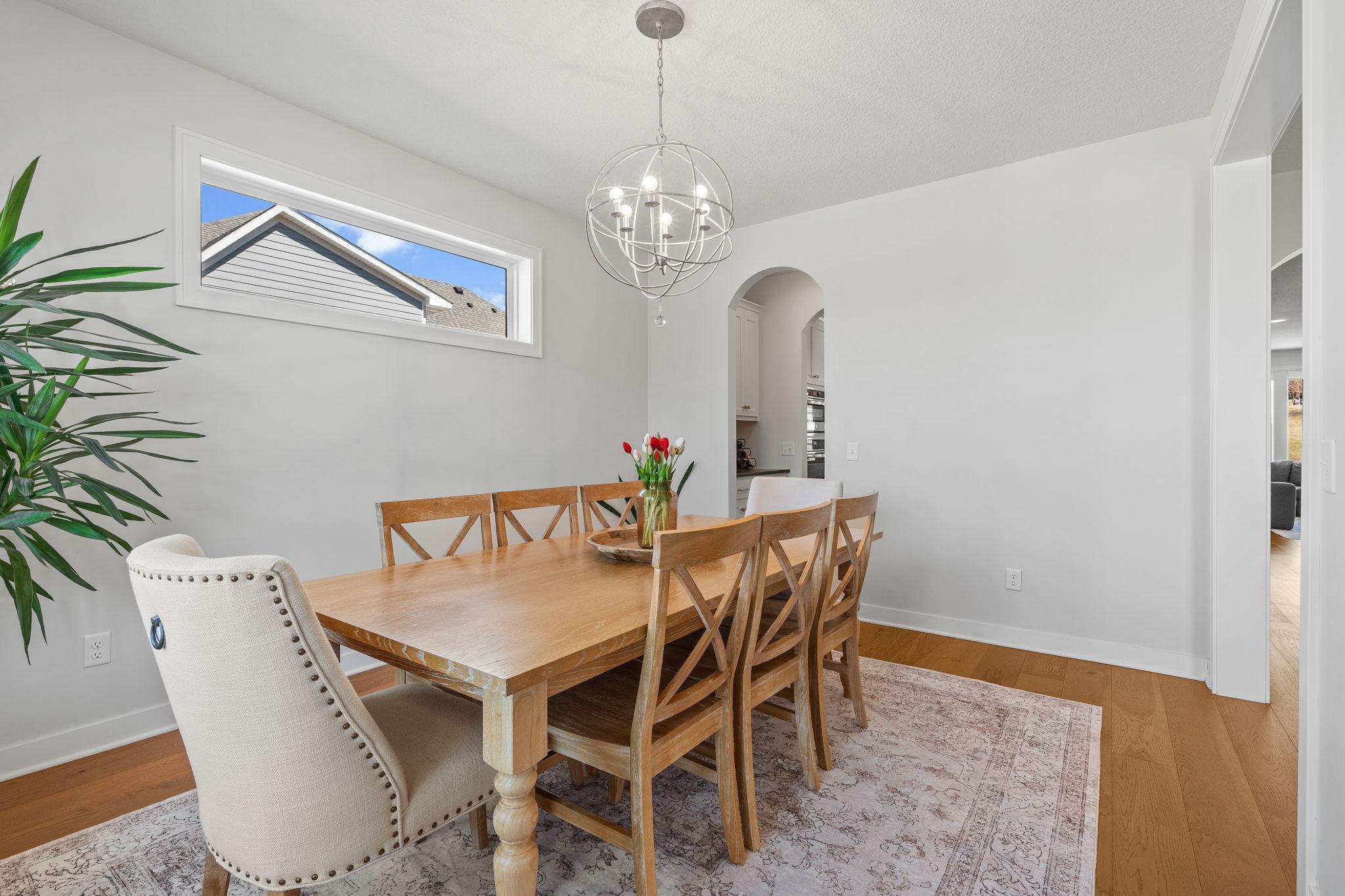 17-web-or-mls-1640 Dutch Lake Dr-20.jpg