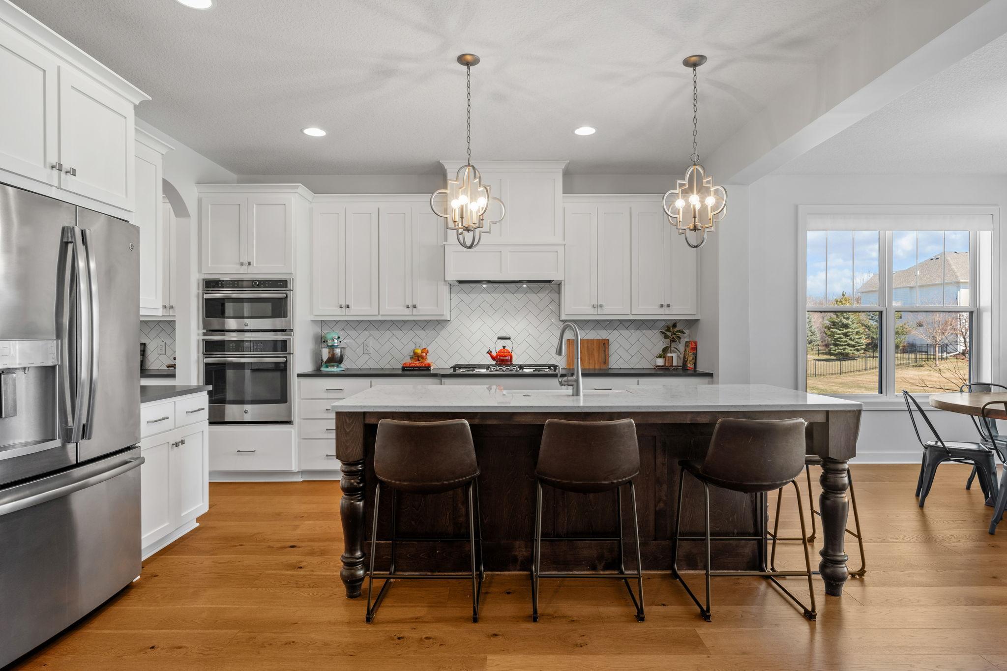 26-web-or-mls-1640 Dutch Lake Dr-29.jpg