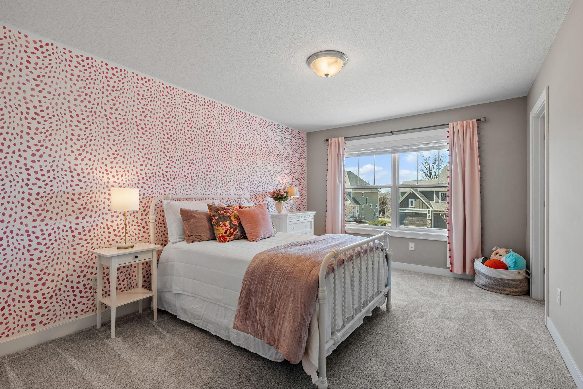 39-web-or-mls-1640 Dutch Lake Dr-43.jpg