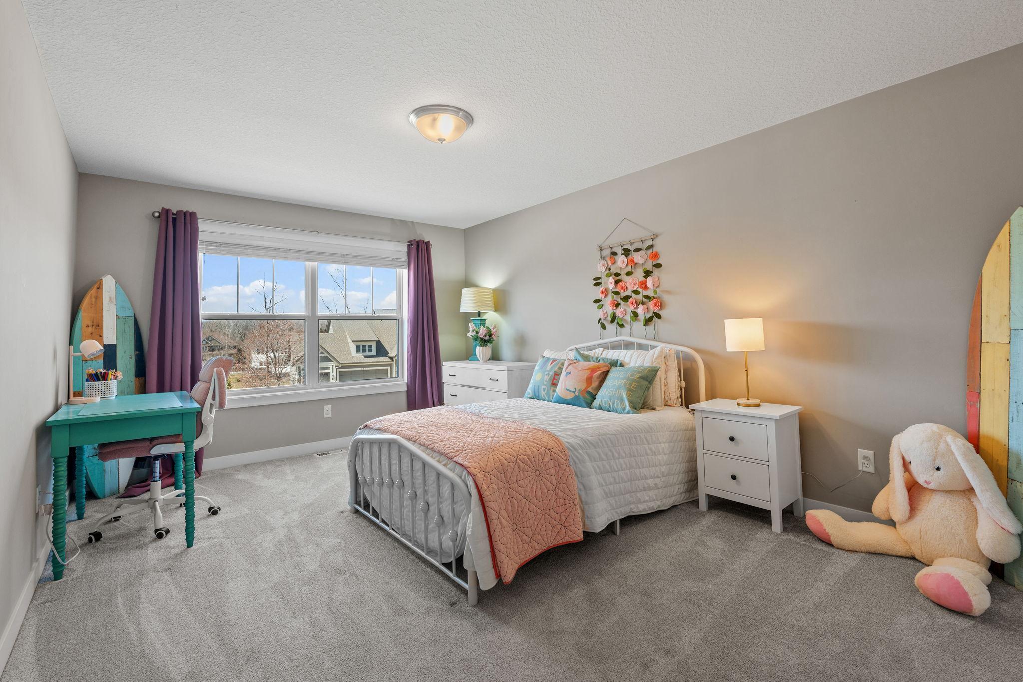 44-web-or-mls-1640 Dutch Lake Dr-50.jpg