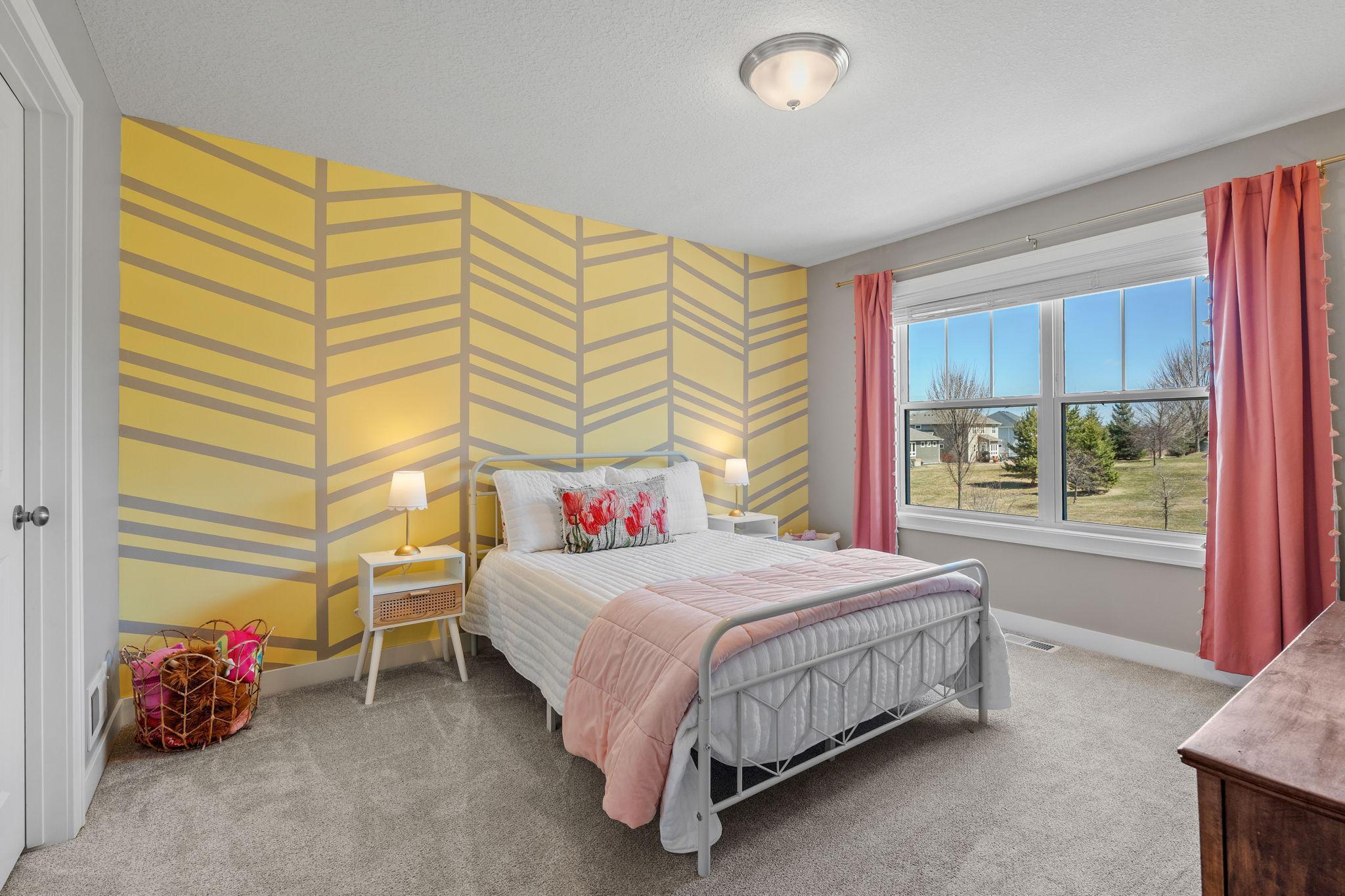 49-web-or-mls-1640 Dutch Lake Dr-55.jpg