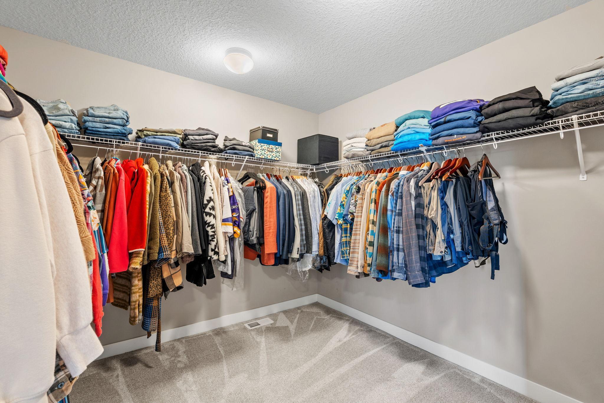 56-web-or-mls-1640 Dutch Lake Dr-62.jpg