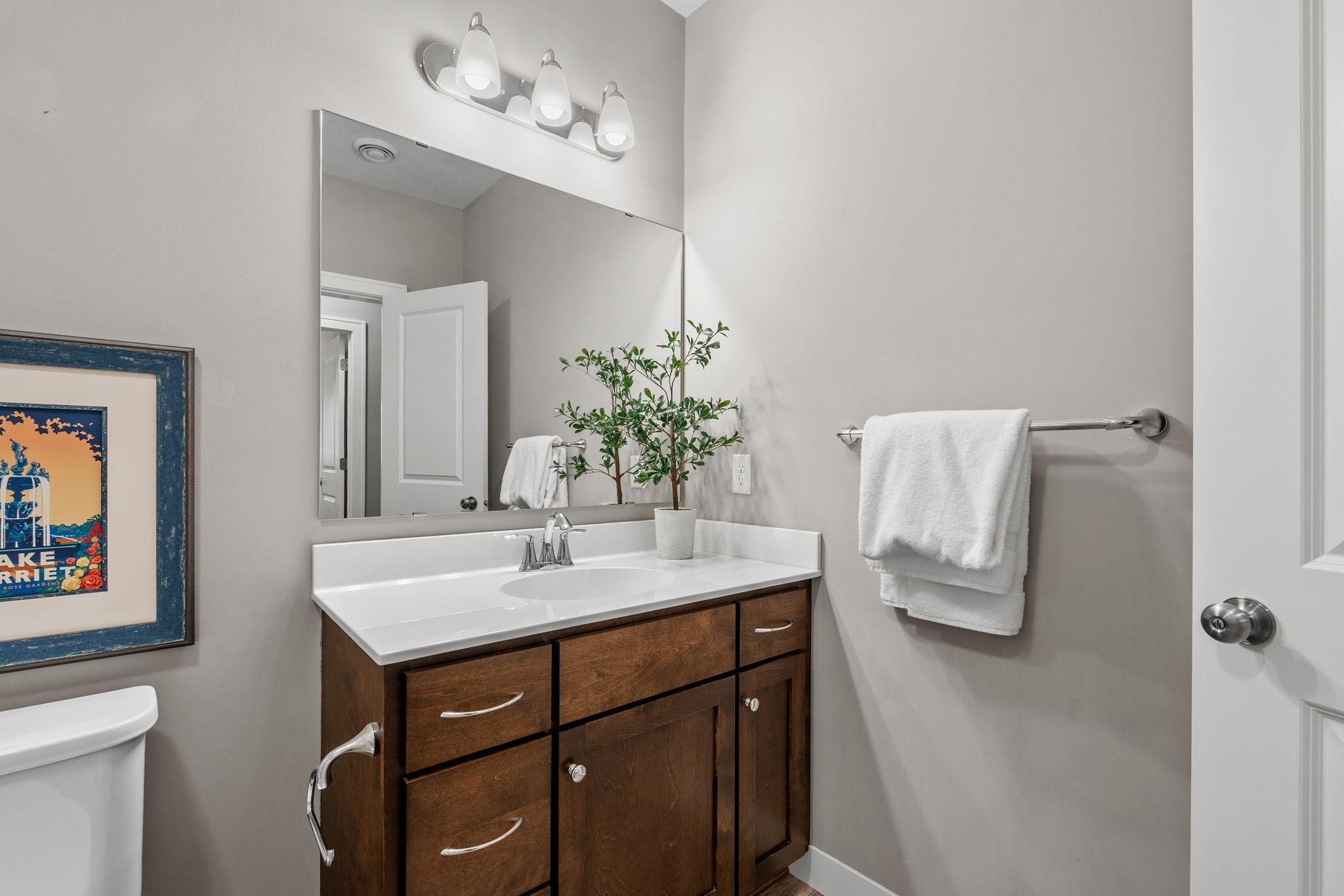 69-web-or-mls-1640 Dutch Lake Dr-75.jpg