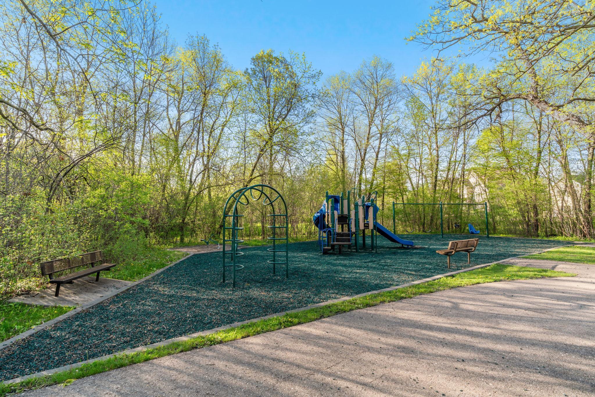 88-web-or-mls-Dutch Lake Stock 2.jpg