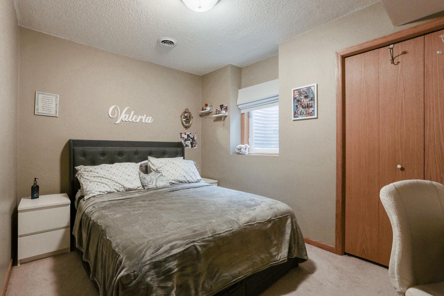 13244 Aberdeen St NE - Web Quality - 018 - 18 Bedroom.jpg