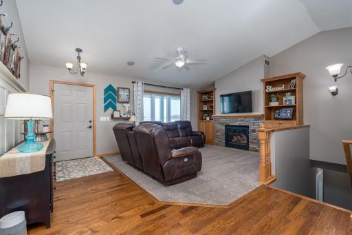 4-web-or-mls-1116-10th-st.jpg