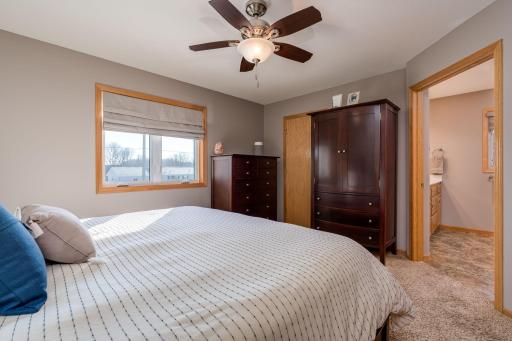 19-web-or-mls-1116-10th-st.jpg