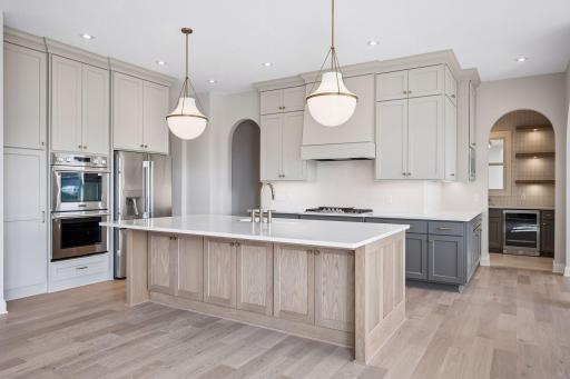 10226 Peony Lane N, Maple Grove, MN 55311