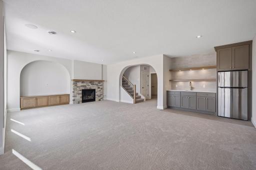 10226 Peony Lane N, Maple Grove, MN 55311