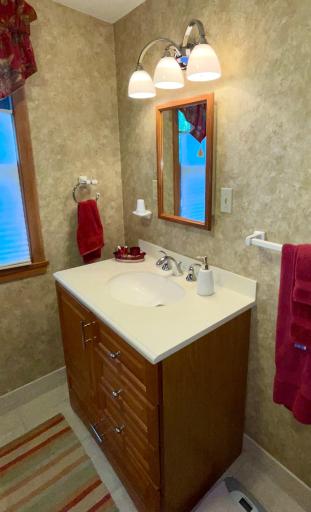 602 6th Avenue SW, Austin, MN 55912