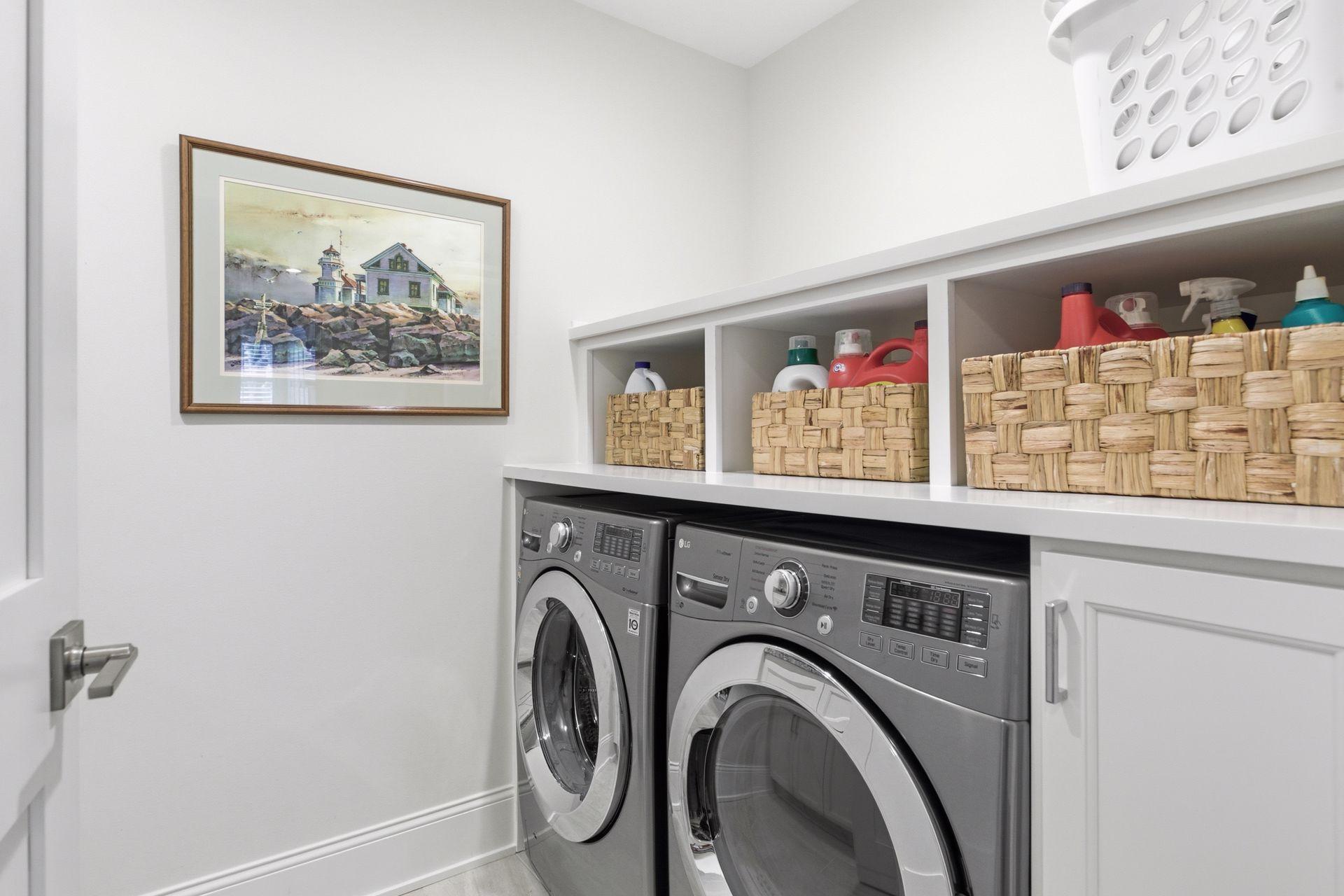 1774 Girard Avenue South - Spacecrafting - 0051.jpg