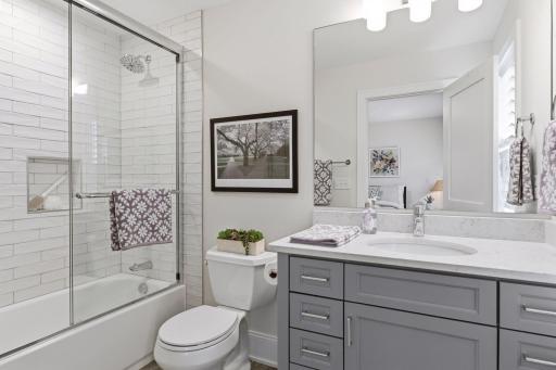 1774 Girard Avenue South - Spacecrafting - 0050.jpg