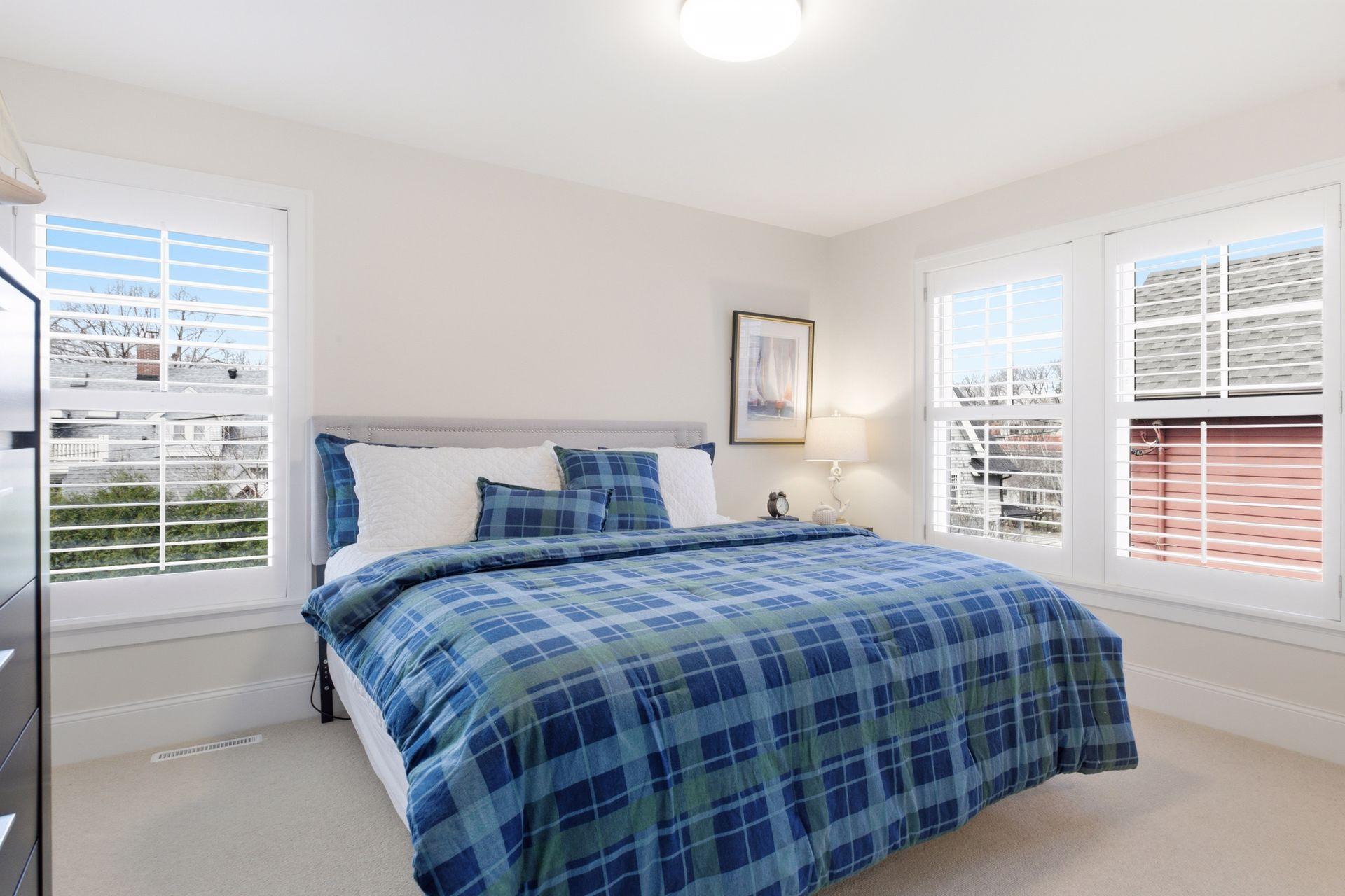 1774 Girard Avenue South - Spacecrafting - 0047.jpg