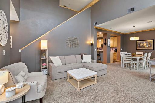 1944 Commonwealth Boulevard, 4, Chanhassen, MN 55317