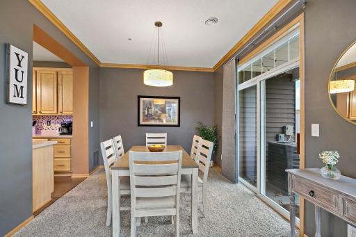 1944 Commonwealth Boulevard, 4, Chanhassen, MN 55317