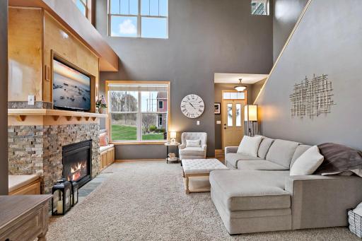 1944 Commonwealth Boulevard, 4, Chanhassen, MN 55317