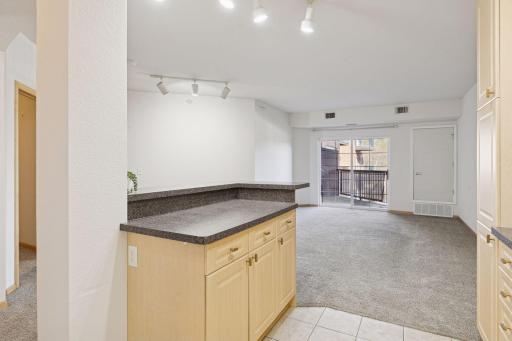 1800 Graham Avenue, 325, Saint Paul, MN 55116