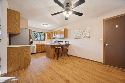 7573 Wedgewood Way North - Spacecrafting - 0006.jpg