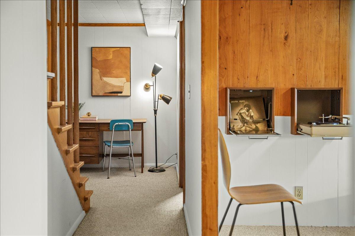 28-3330 Decatur Ln-0028.jpg