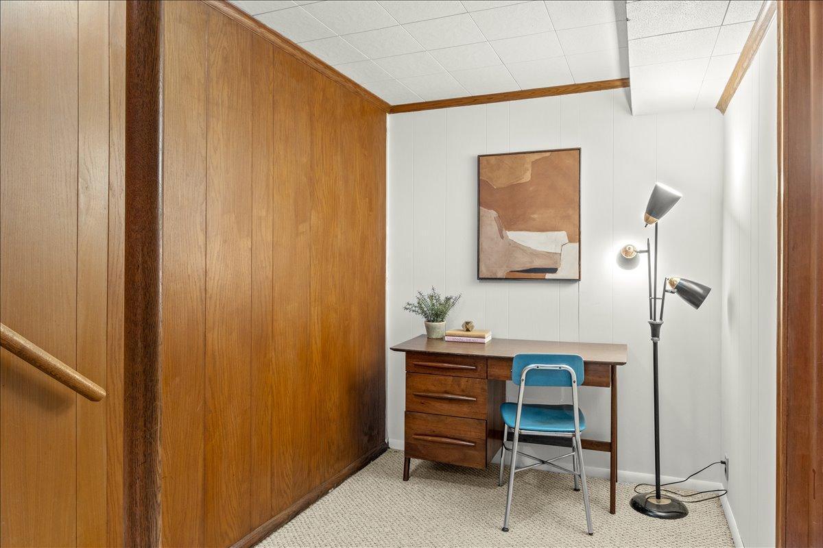 27-3330 Decatur Ln-0027.jpg