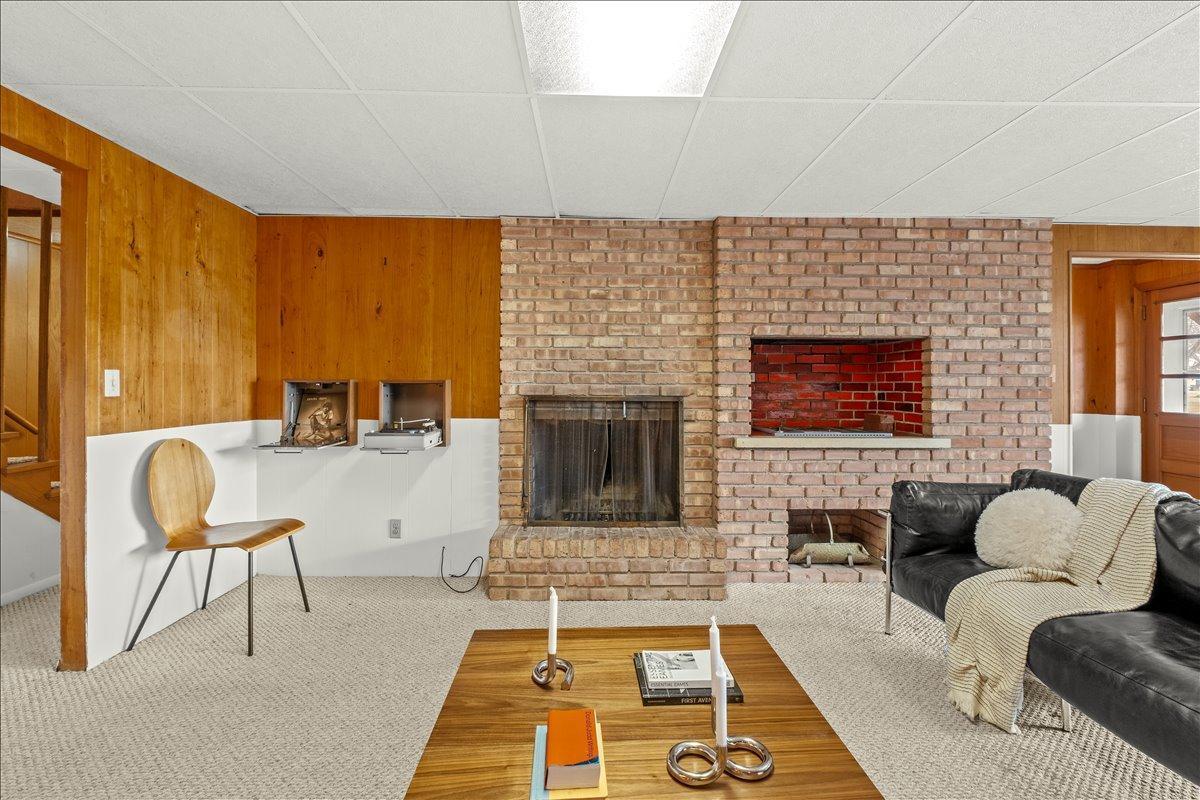 32-3330 Decatur Ln-0033.jpg