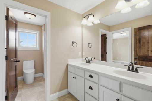 Upper level Jack and Jill bath