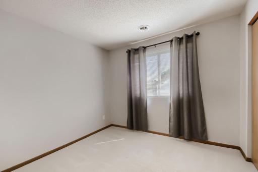 9102 Terra Verde Trail, Eden Prairie, MN 55347