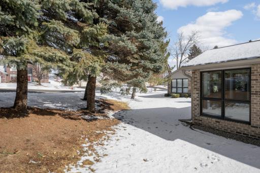 4125 Arbor Lane, Saint Paul, MN 55122