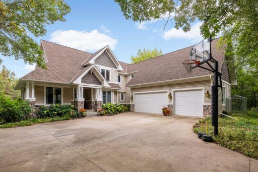 Explore This River Falls WI Home with Acreage | N7177 1280th St