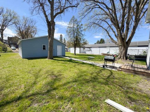 514 E Hampden Avenue, Fergus Falls, MN 56537