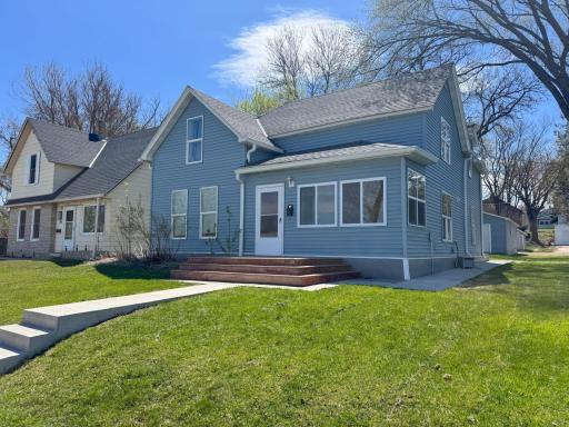 514 E Hampden Avenue, Fergus Falls, MN 56537