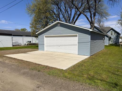 514 E Hampden Avenue, Fergus Falls, MN 56537