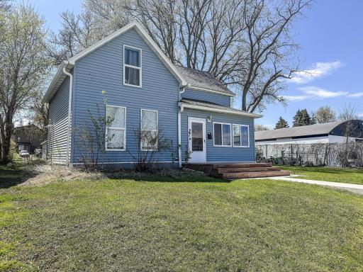 514 E Hampden Avenue, Fergus Falls, MN 56537