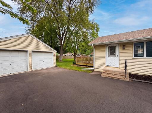 973 Bidwell Street, Saint Paul, MN 55118