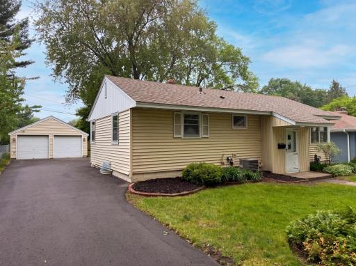 973 Bidwell Street, Saint Paul, MN 55118