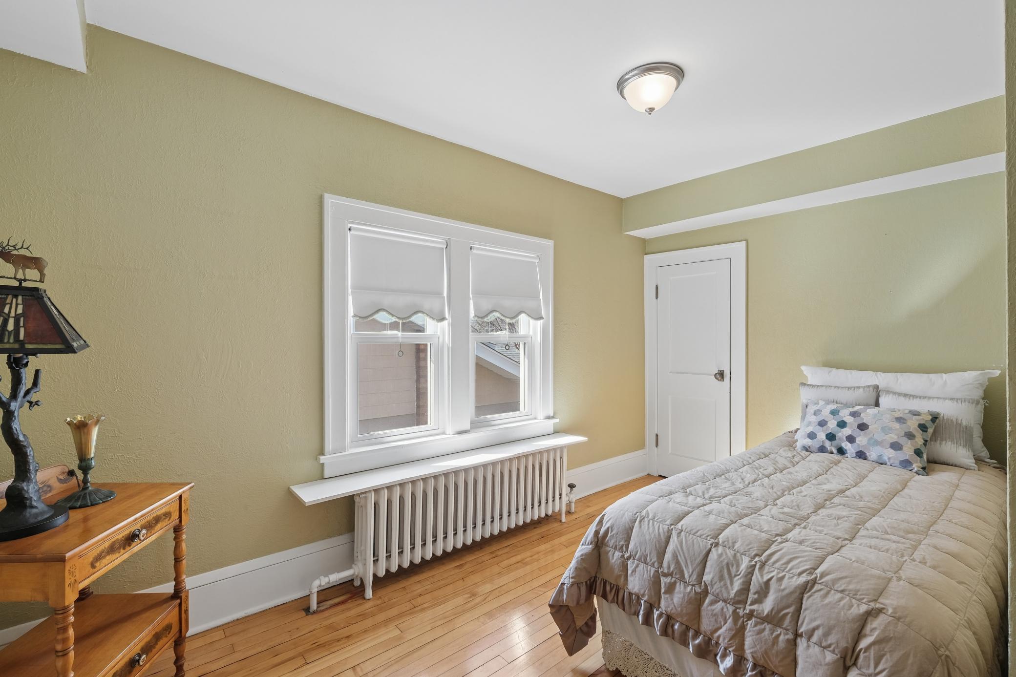 Another angle of the third bedroom.