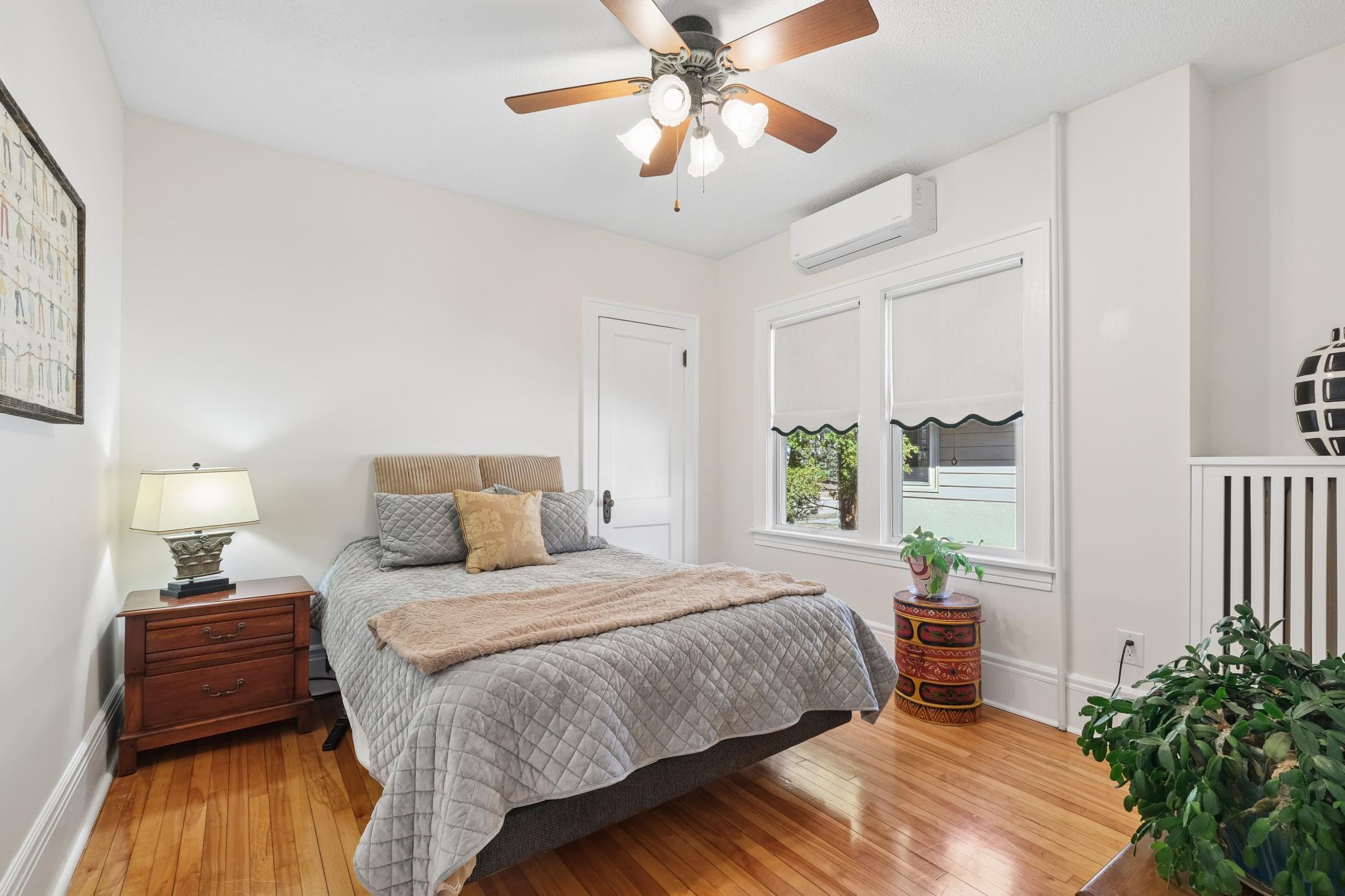 Bedroom 1 - Main level bedroom