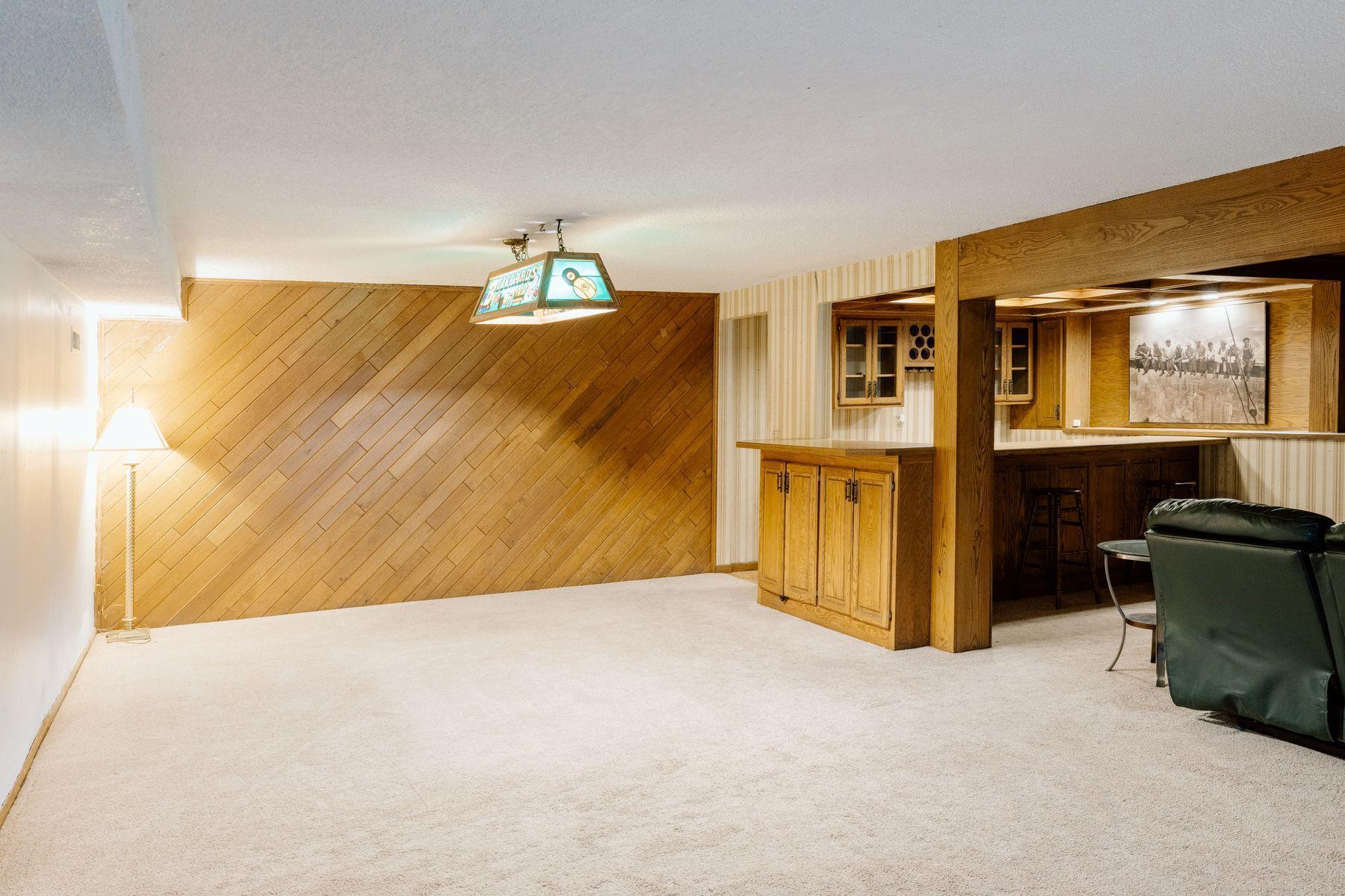 Amusement Room Lower