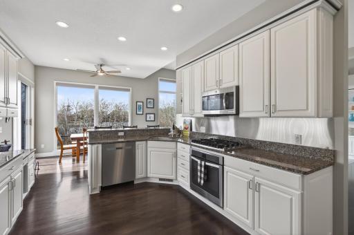 17141 Jackson Trail, Lakeville, MN 55044