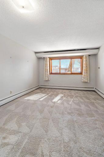 5410 Three Points Boulevard, 411, Mound, MN 55364