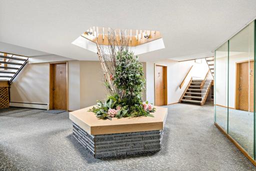 5410 Three Points Boulevard, 411, Mound, MN 55364