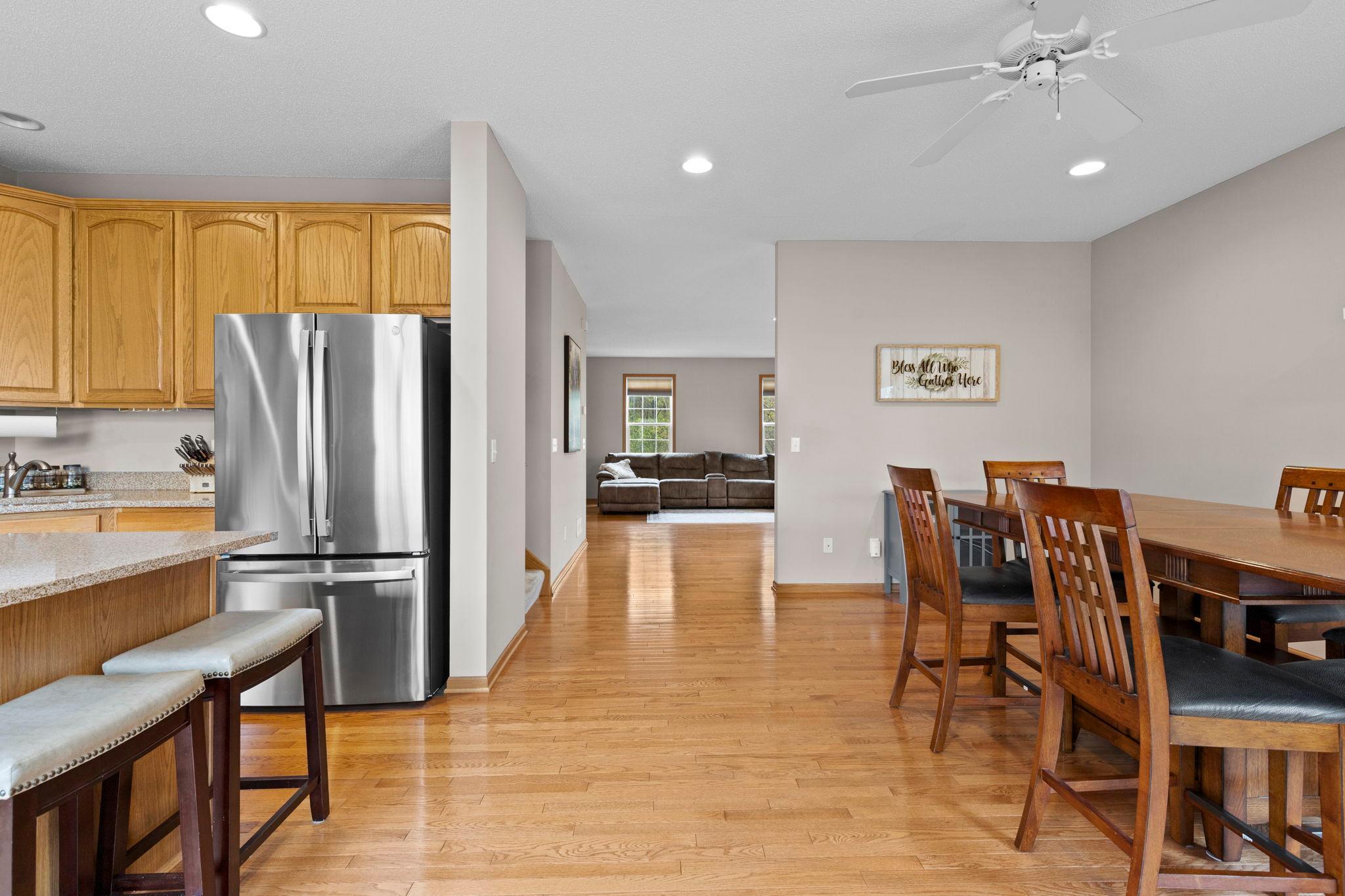 26-web-or-mls-1780 Riverside Dr-90.jpg