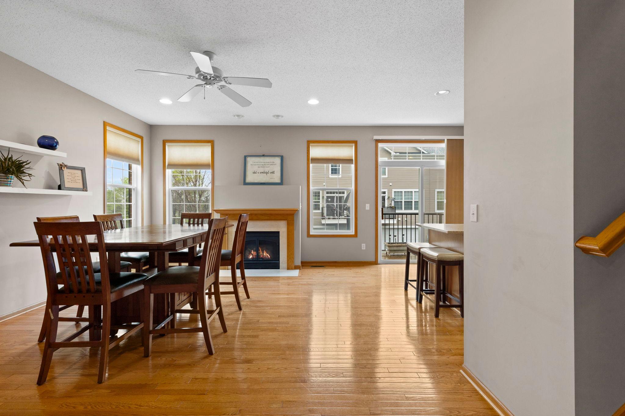 27-web-or-mls-1780 Riverside Dr-111.jpg