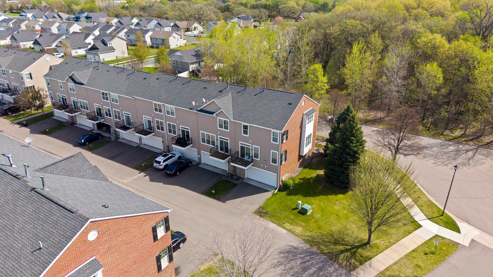 72-web-or-mls-1780 Riverside Dr Exteriors-21.jpg