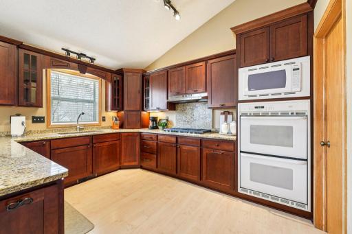 407 148th Avenue NE, Andover, MN 55304