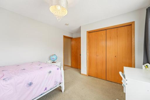 407 148th Avenue NE, Andover, MN 55304