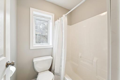 407 148th Avenue NE, Andover, MN 55304