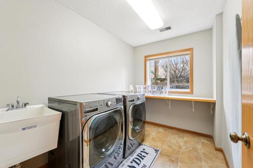 407 148th Avenue NE, Andover, MN 55304